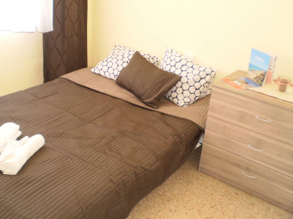 Apartamento Cardenal Cisneros Gandia Bagian luar foto